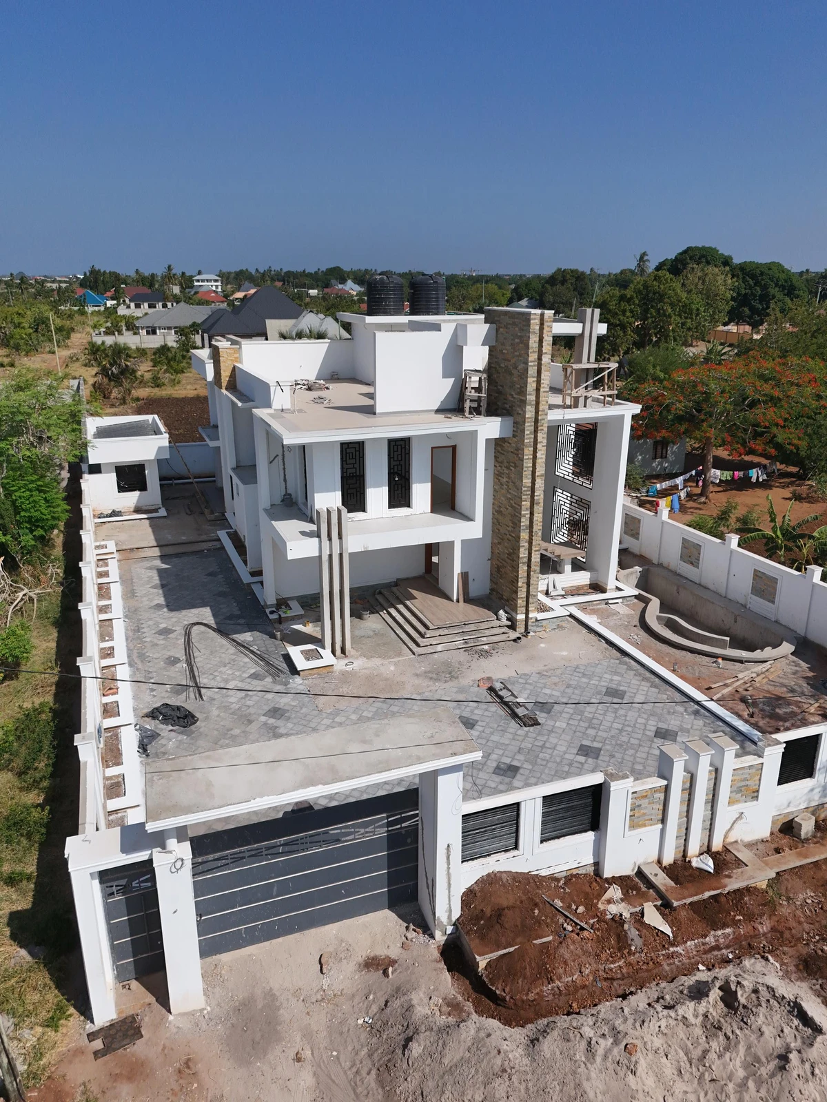 EXPERTISE IN CONSTRUCTION